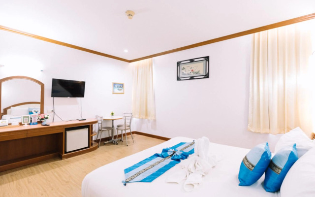 Chumphon Gardens Hotel