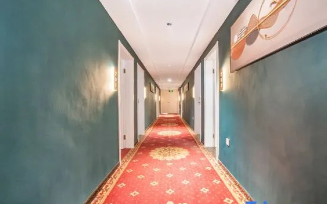 Xinxiang 988 Hotel (No. 2 Middle School and Second Hospital Branch)