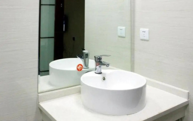 Yaxin Hotel