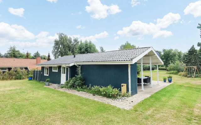 8 Person Holiday Home in Dannemare