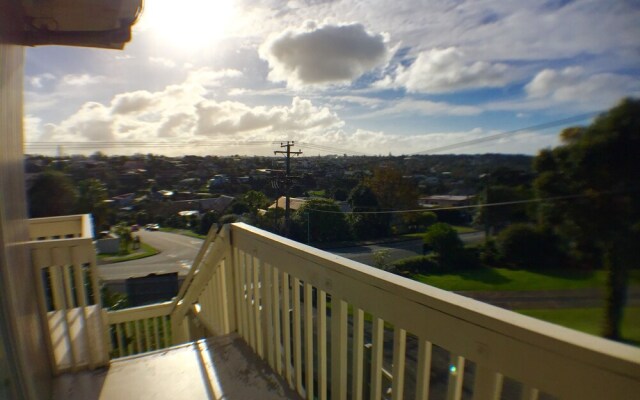Sea Vista Apartments