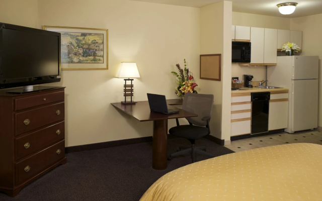 Larkspur Landing Extended Stay Suites Sacramento