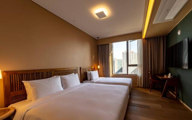 Haeundae Hound Signature Hotel