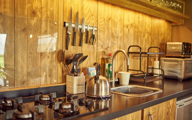 Russet Lodge