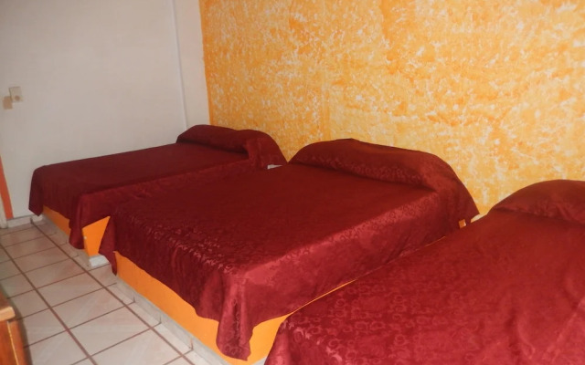 Bungalows y Hotel Lizmar
