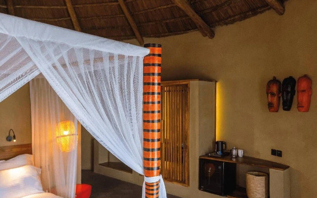 Suricata Boma Lodge