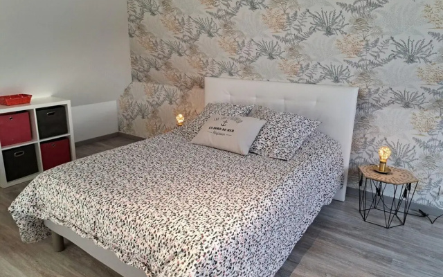 Holiday Home 10 Pers., Panoramic sea View, Cleder