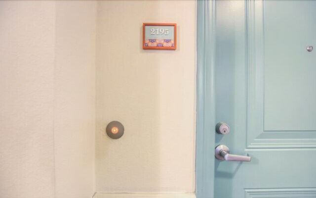 Glendon Westwood #2207 1 Bedroom Home