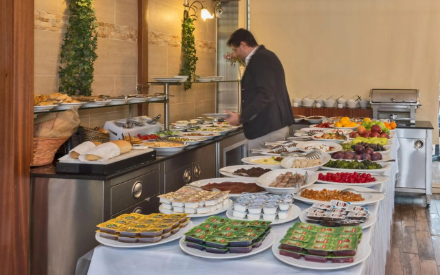 The Empress Theodora Hotel