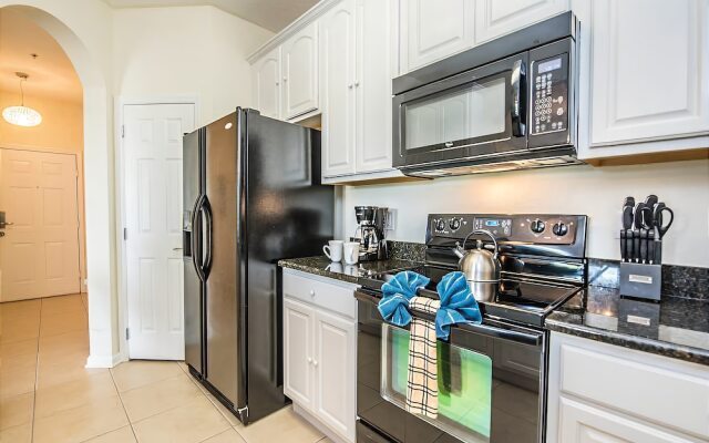 4114 Breakview Drive #206