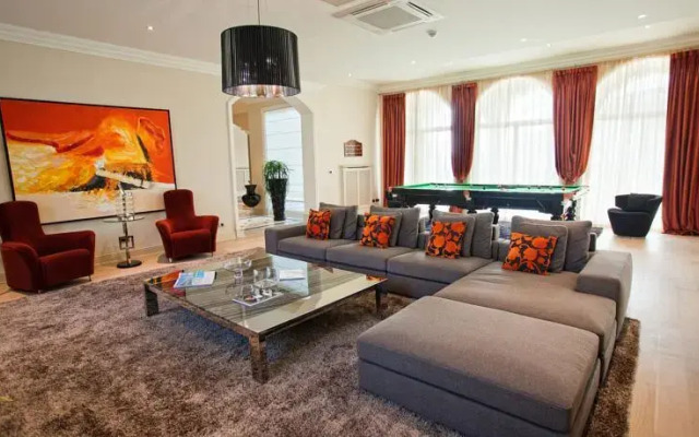 Bilgah Estates Villas