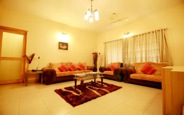 Falcon Suites, Residendcy Road