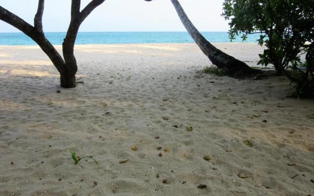 Sanderling Silent Beach Cabanas
