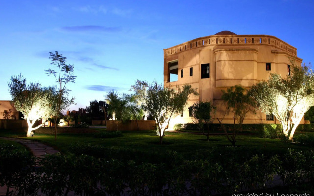 Rose Garden Resort & Spa