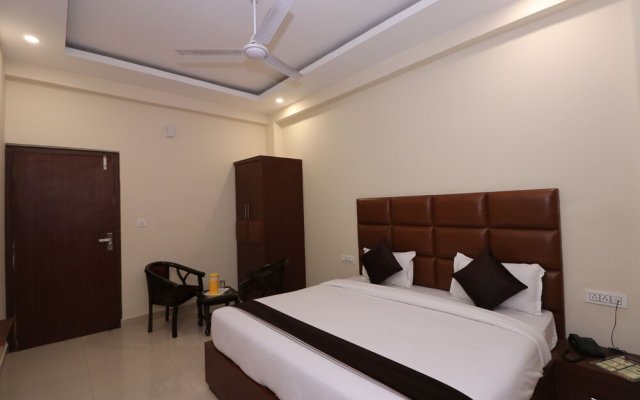 Hotel Dev Ganga