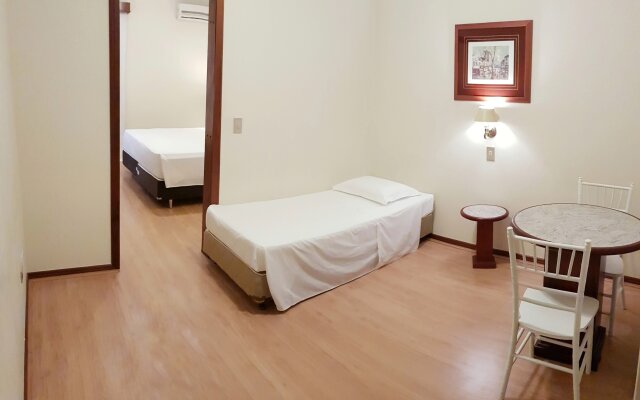Lizon Curitiba Hotel