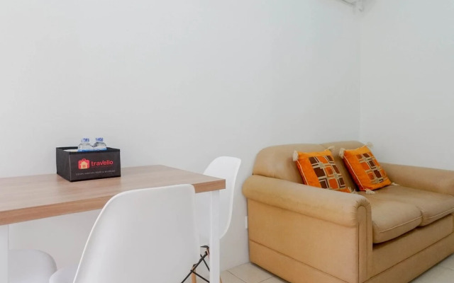 Comfortable 2BR Apartment at Pavilion Permata