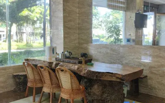Pu'er Jindu Hotel