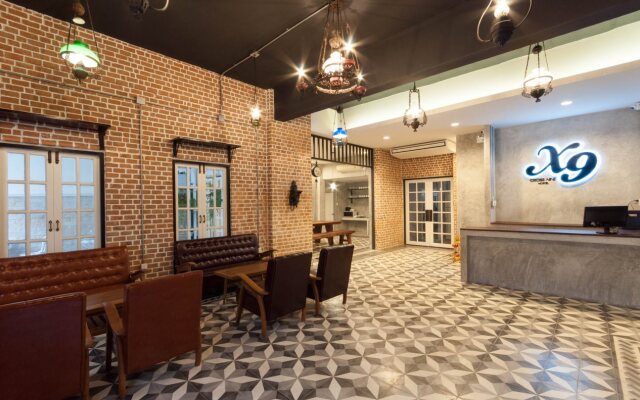 X9 Hostel