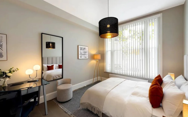 Collingham Road - 2 Bedroom Apartment I
