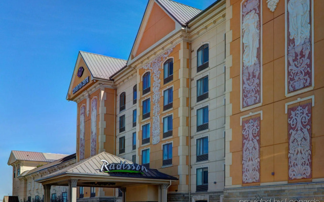 Radisson Hotel Toronto Airport West