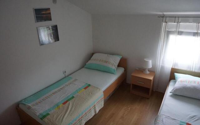 Apartment IJ 3stars 4-6 persons