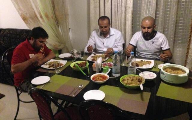 Green Leaf Home Stay