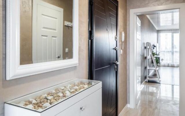 The Boulevard Luxury Apartment