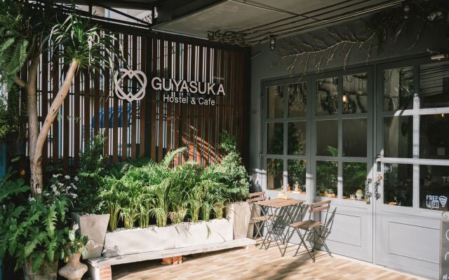 OYO 421 Guyasuka Hostel & cafe