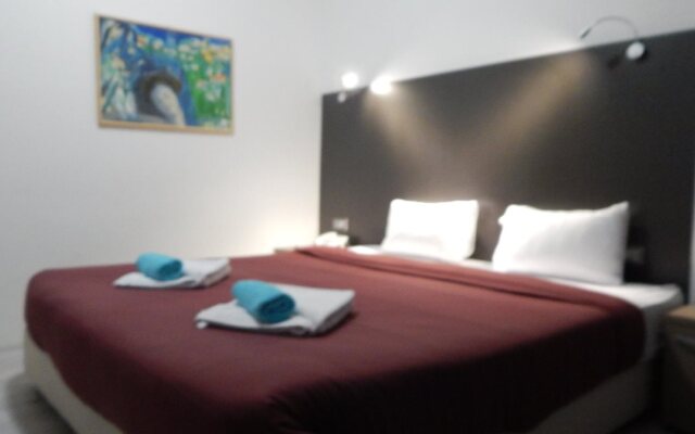 Atlas City Center Hotel