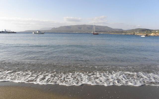 Lakonia Bay Apartments