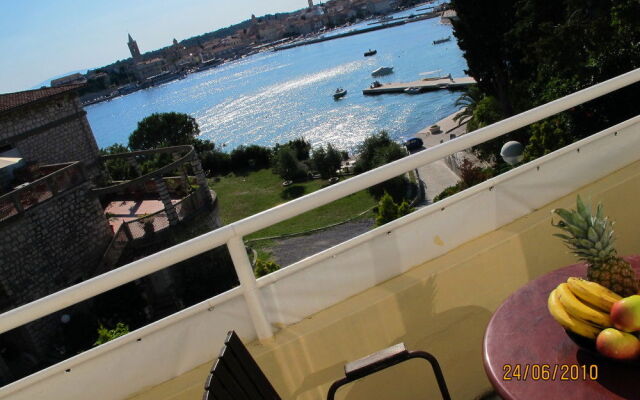 Integral Hotel Arbia - Villa Rio