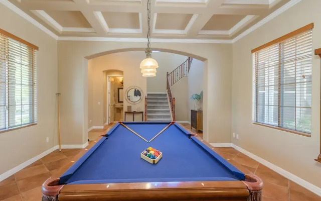 Casa Hermosa 4 Bedroom Home by Redawning