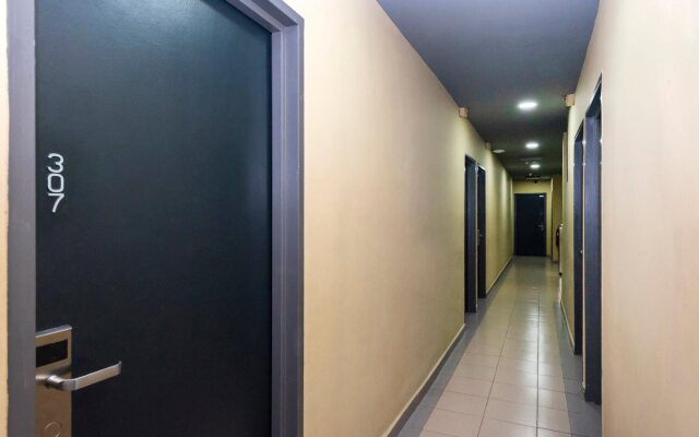 OYO 494 EG Hotel
