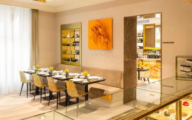 The First Dolce - Preferred Hotels & Resorts