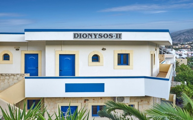 Dionysos Apartments and Studios