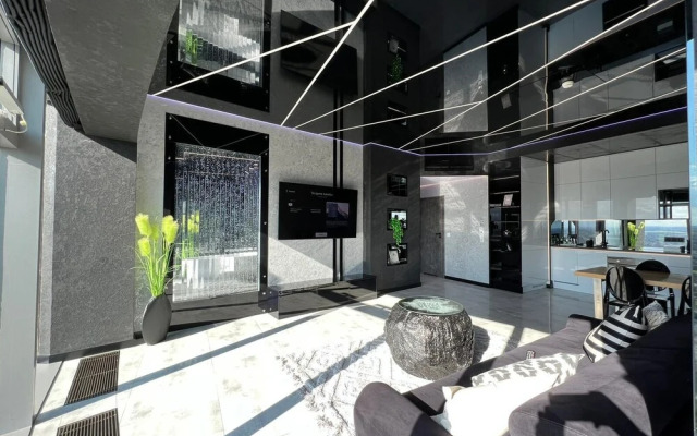 Apartments in Sky Tower with Bathtub near the window