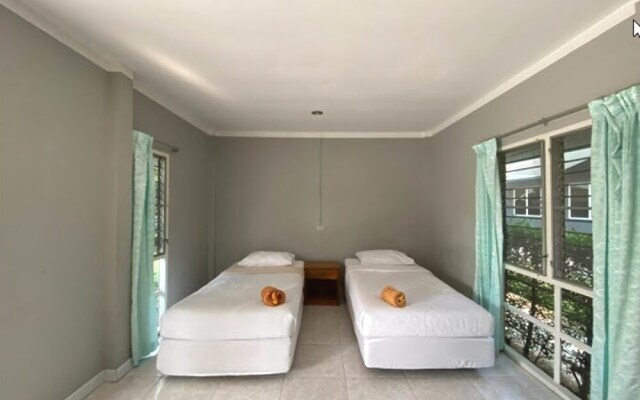 OYO 647 Sudjai Resort