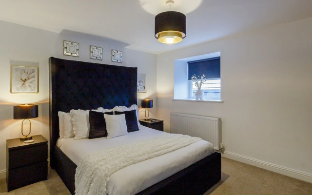 Queen Elizabeth Suite