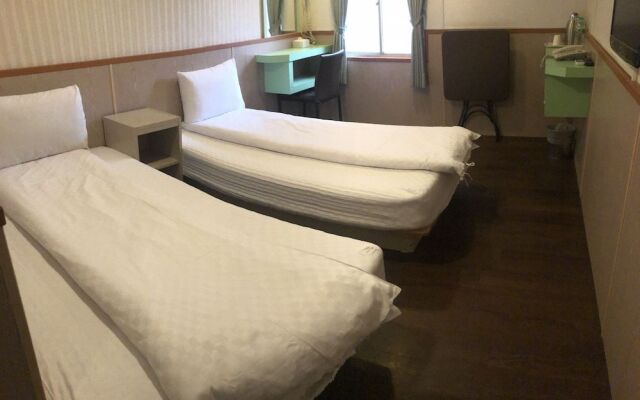 Ying Lun Hotel