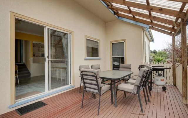 Beach Breeze Apartment