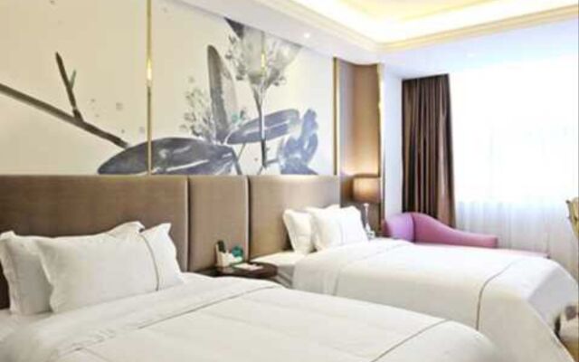 Chengdu Xiaoyinju Hotel