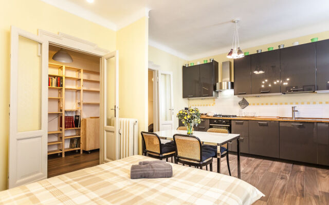 Temporary House - Milan Stazione Centrale