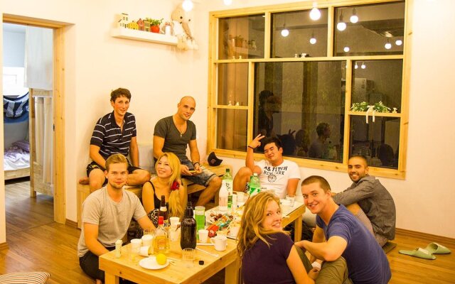 Rainbow In Jeju Guesthouse