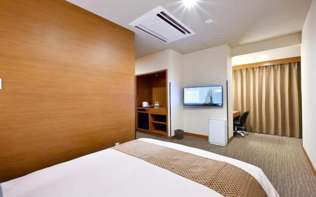Oriental Suites Airport Osaka Rinku