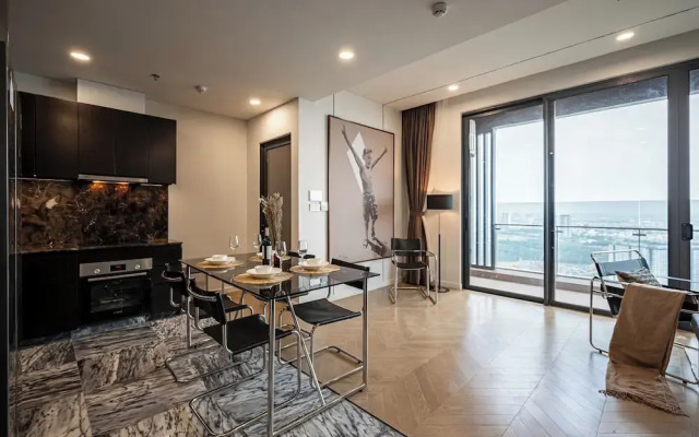 Bluesky Lumiere Riverside Luxury