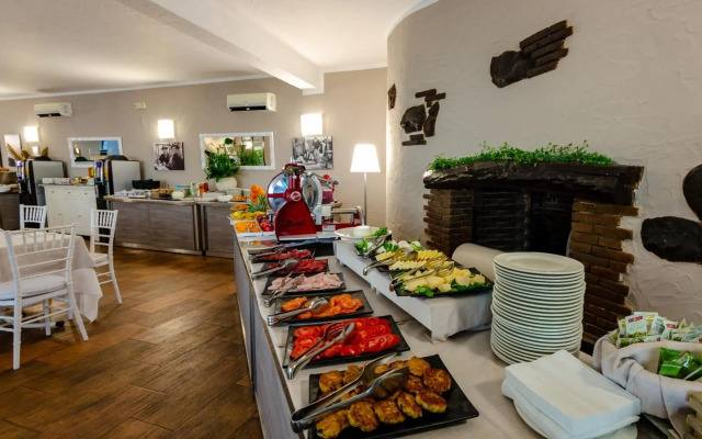 Calanica Residence Hotel