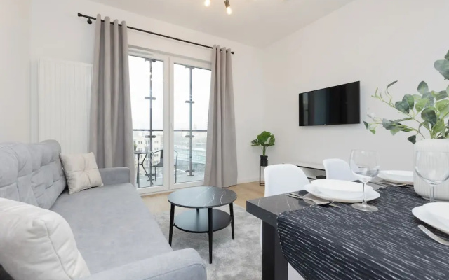 Apartment for Remote Work by Renters