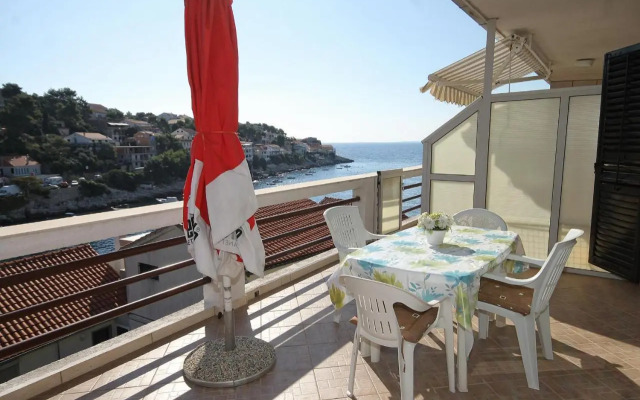 Apartments by the sea Zavalatica, Korcula - 9315