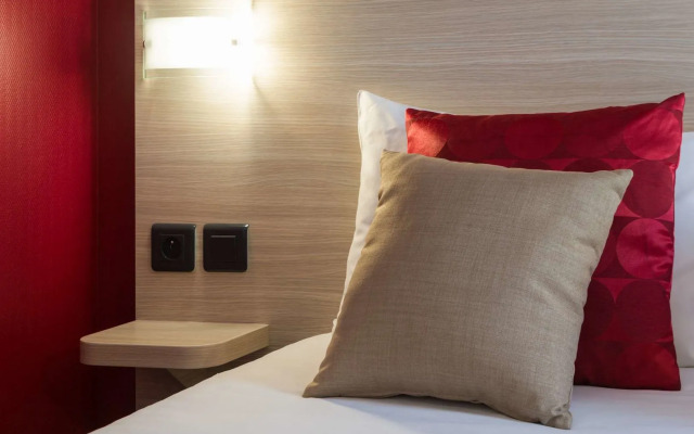 Brit Hotel Confort CAMBRAI